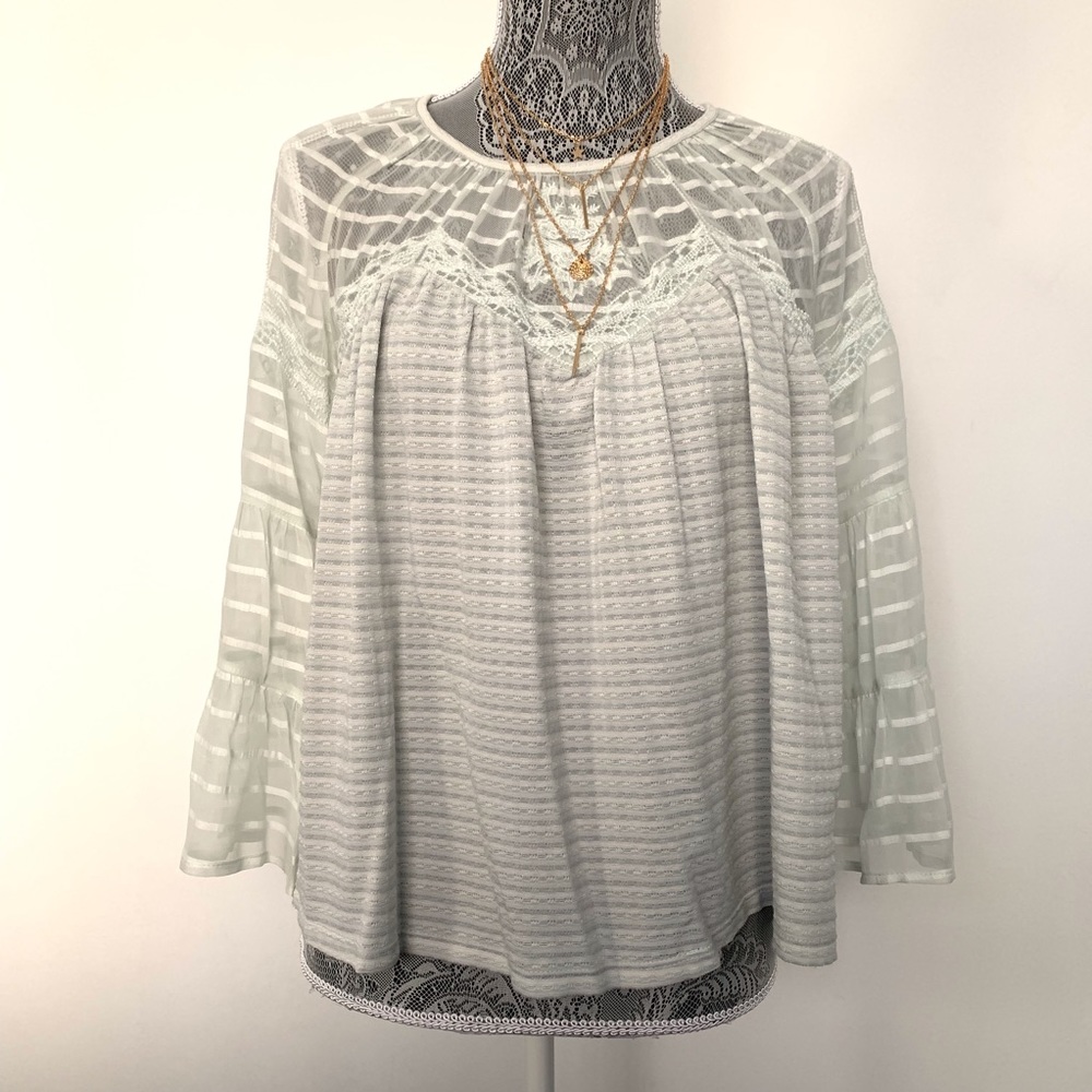 🍀Lucky Brand🍀 Flowy Mint Green Blouse